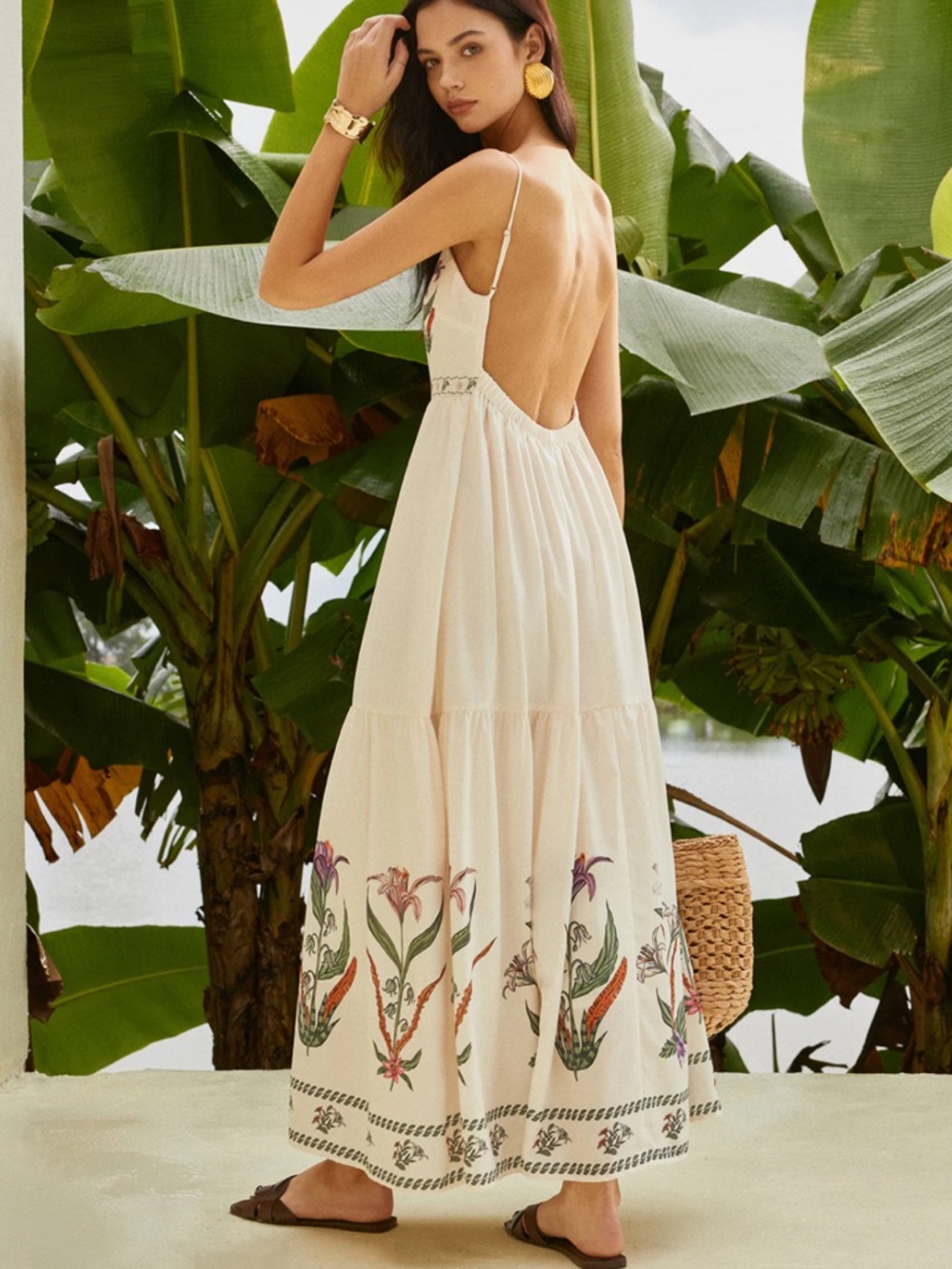 Commense Backless Pleated Floral Dress Size Medium NWT - Picture 4 of 10